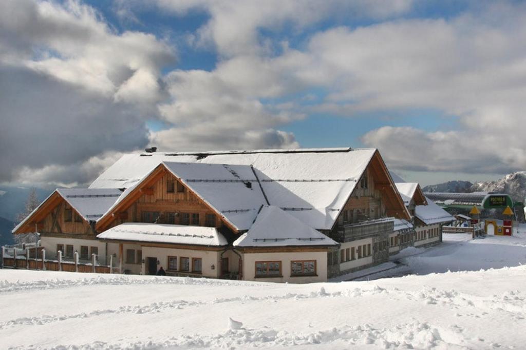 Apartments Pri Marjetki Cerkno Exterior photo