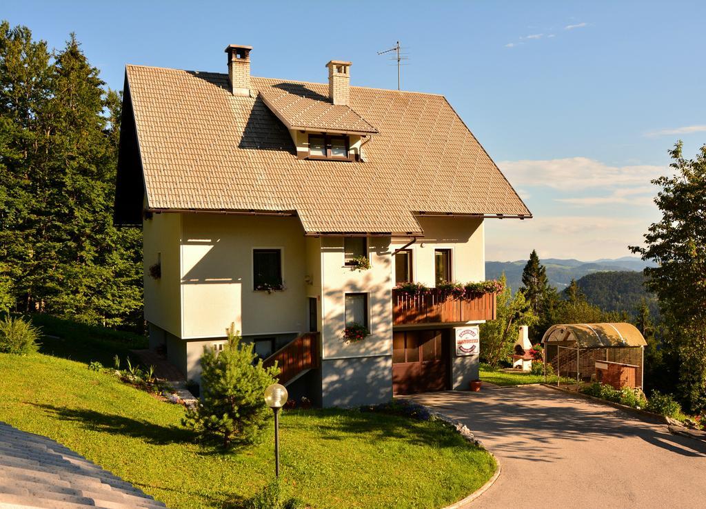 Apartments Pri Marjetki Cerkno Exterior photo