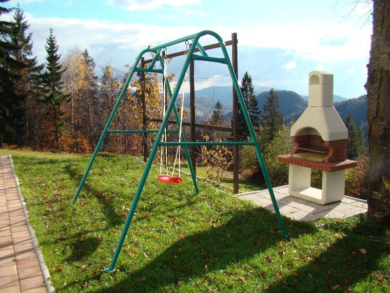 Apartments Pri Marjetki Cerkno Exterior photo